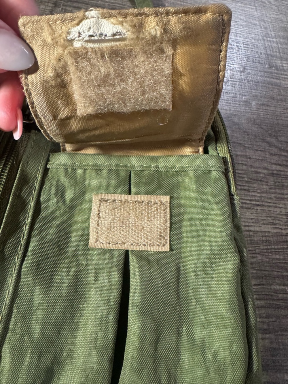 Multi Pocket Crossbody Organizer Travel Bag Olive Green Nylon MultiSac Purse - Picture 10 of 13
